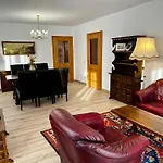 Ajo Apartments - Family House With Free Parking - Self-Check-In