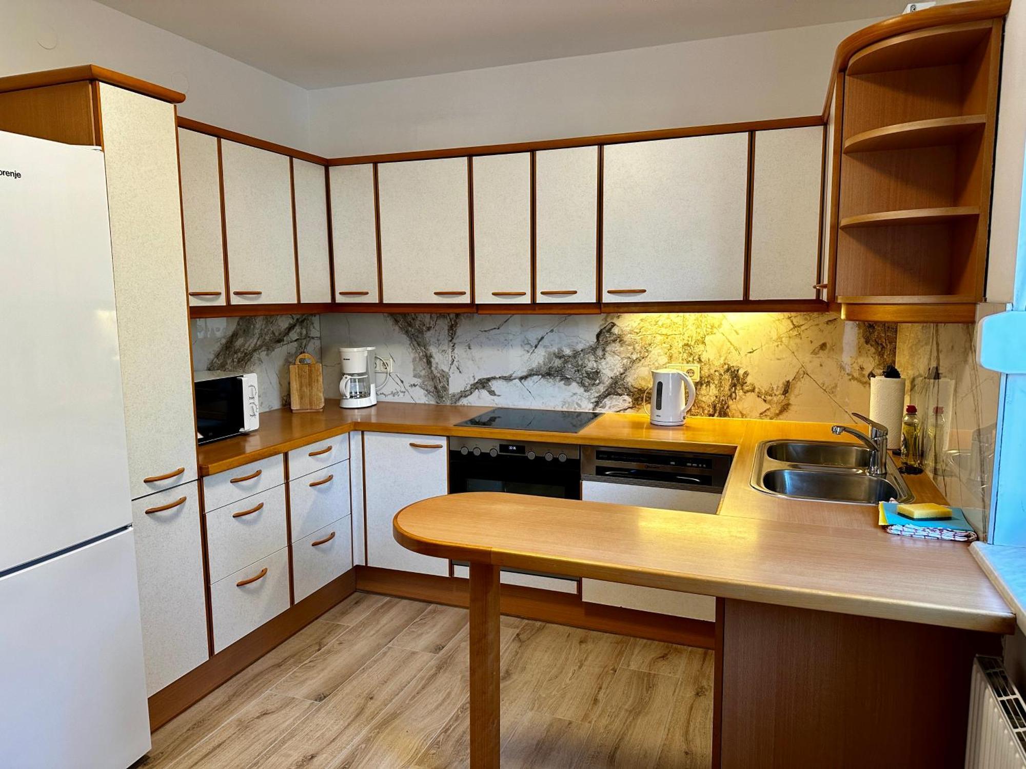 Ajo Apartments - Family House With Free Parking - Self-Check-In Ferienhaus