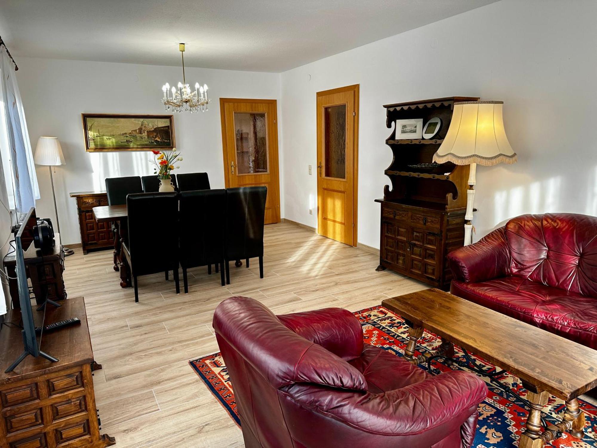 Ajo - Family House With Free Parking - Self-check-in Holiday home Vienna